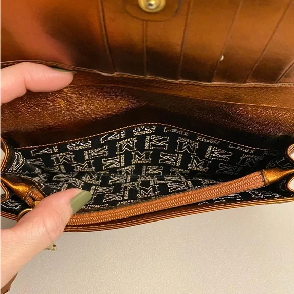 Authentic Missoni wallet - Picture 8 of 13